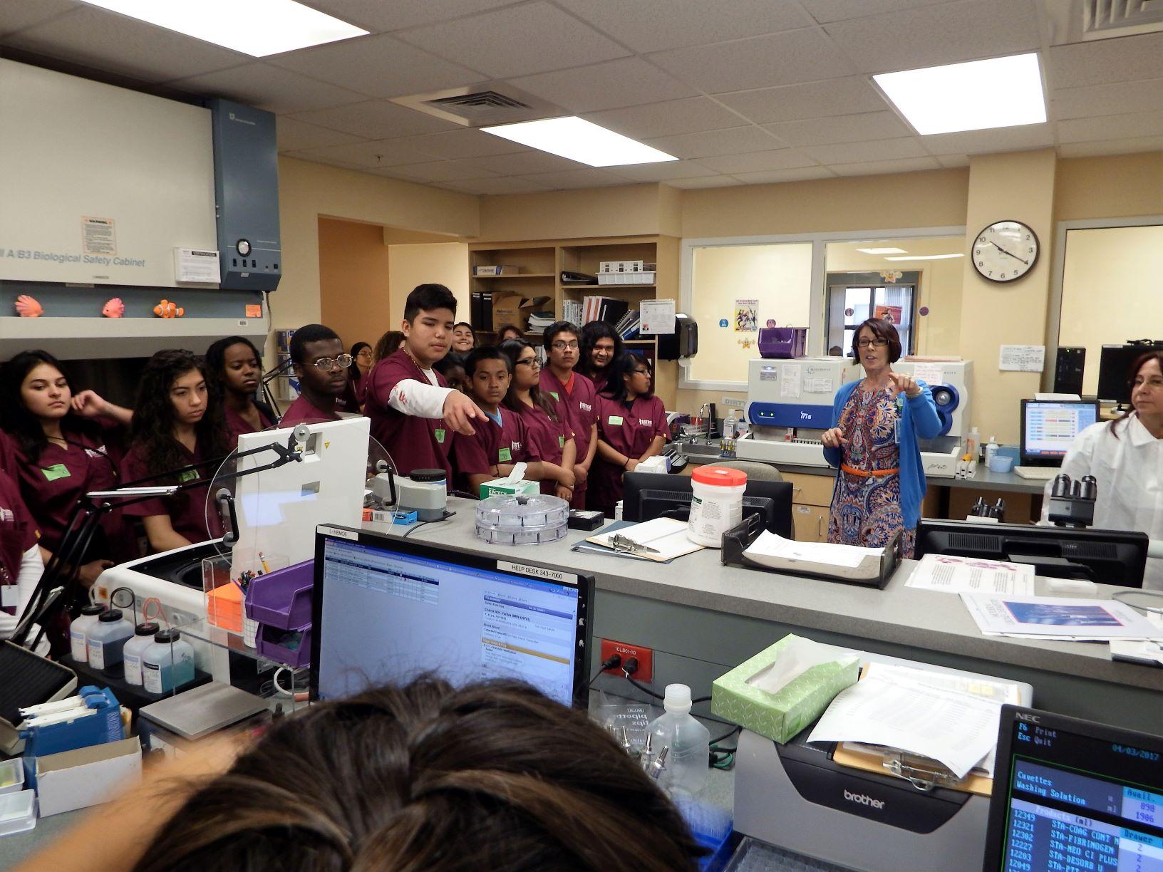 Blood pointing lab on hospital field trip