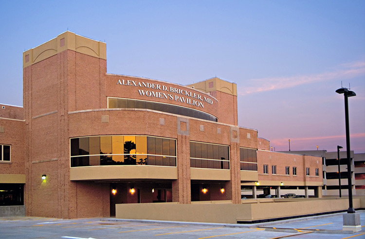 Exterior of the Alexander D. Brickler, MD Women’s Pavilion at Tallahassee Memorial